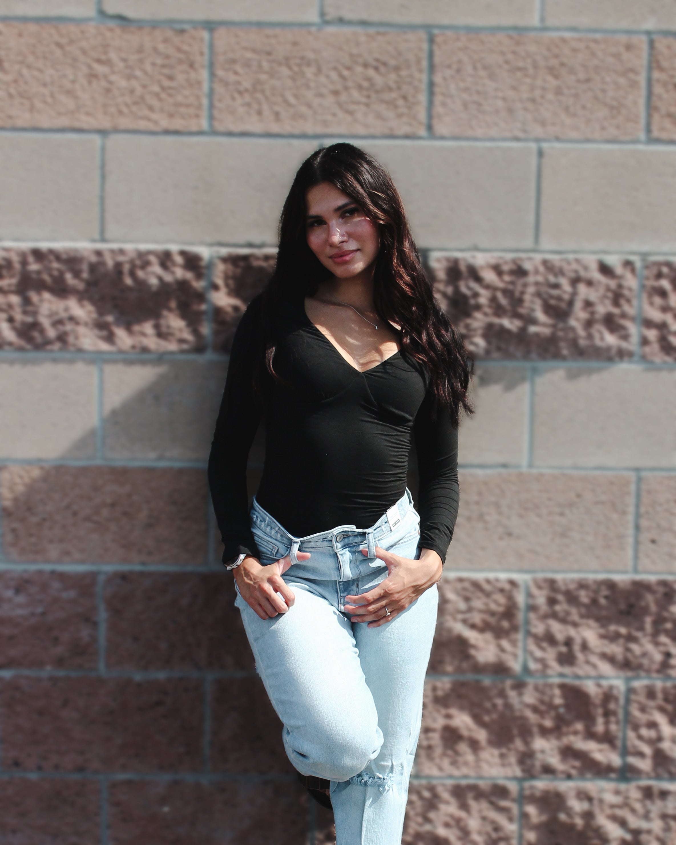Sleek sculpting long sleeve top