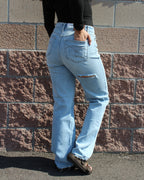 Back slit straight jeans
